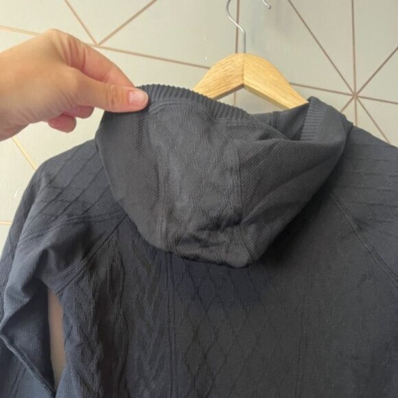 Lululemon Rest Less Hoodie Black / Black (Second Release) - Picture 7 of 8